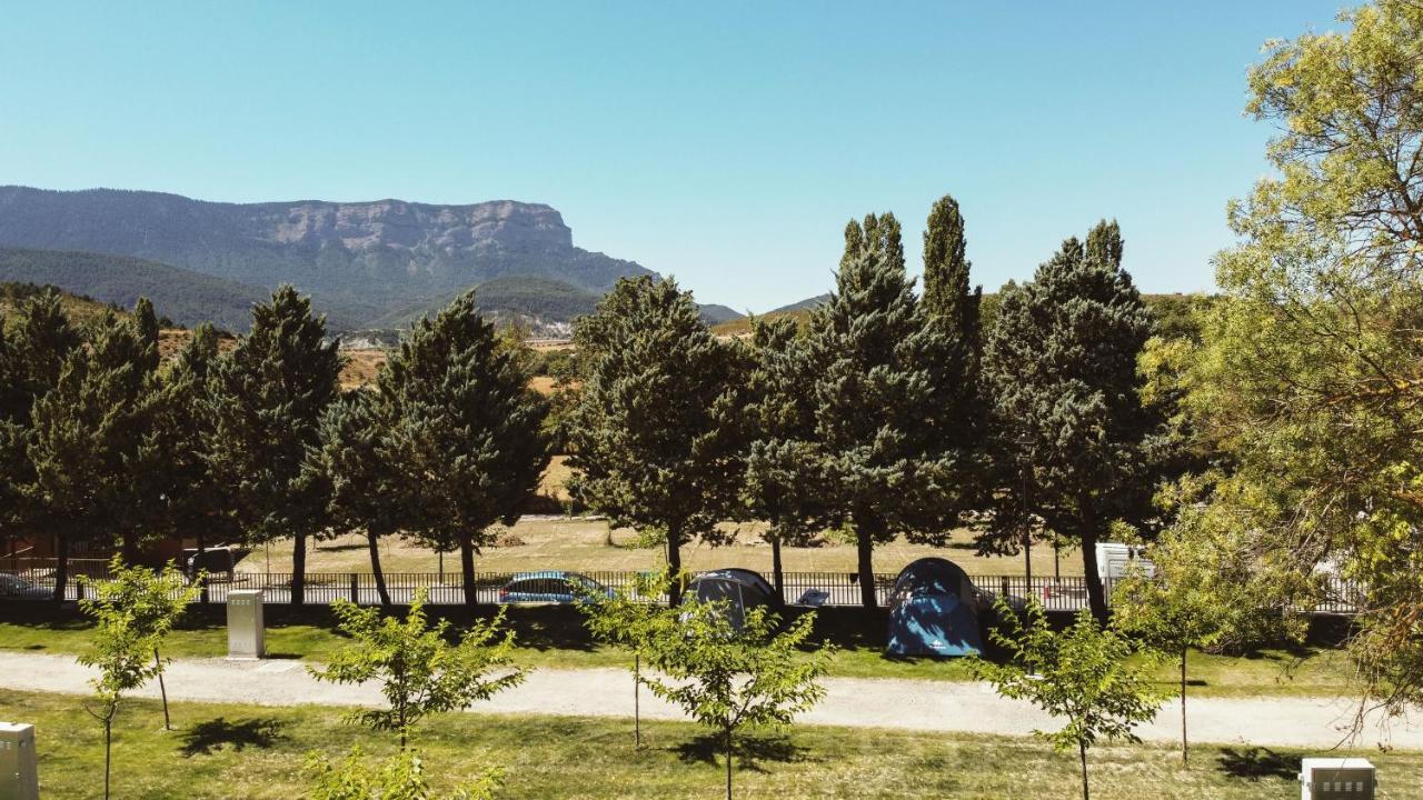 El Arrebol Comfort Camp Jaca Exterior foto